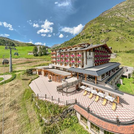Hotel Almhof Galtür Eksteriør bilde