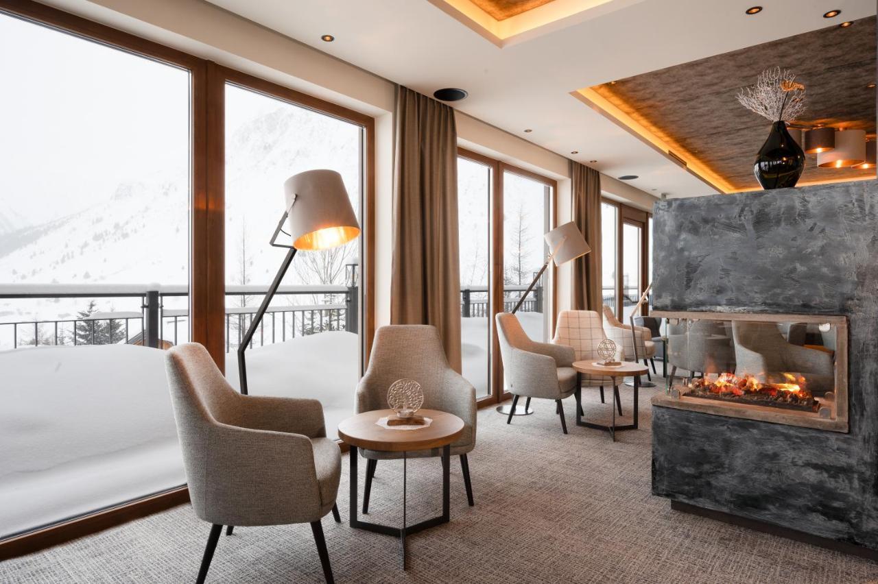 Hotel Almhof Galtür Eksteriør bilde