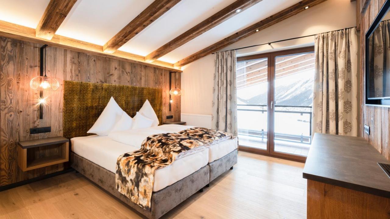 Hotel Almhof Galtür Eksteriør bilde