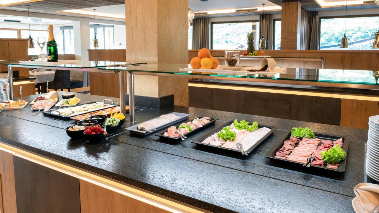 Hotel Almhof Galtür Eksteriør bilde